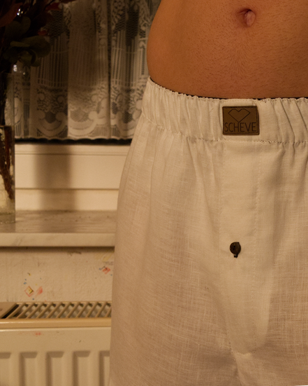 Herren Boxershorts aus weißem Leinen mit elastischem Bund und Knopf, nachhaltige Unterwäsche