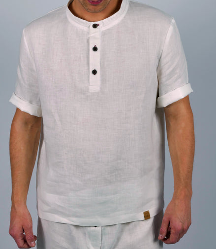 Handgemachter Herren Pyjama kurz aus Leinen weiß Poloshirt mit Stehkragen
